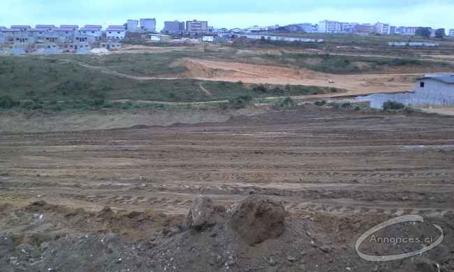 Terrains en vente à cocody riviera 
