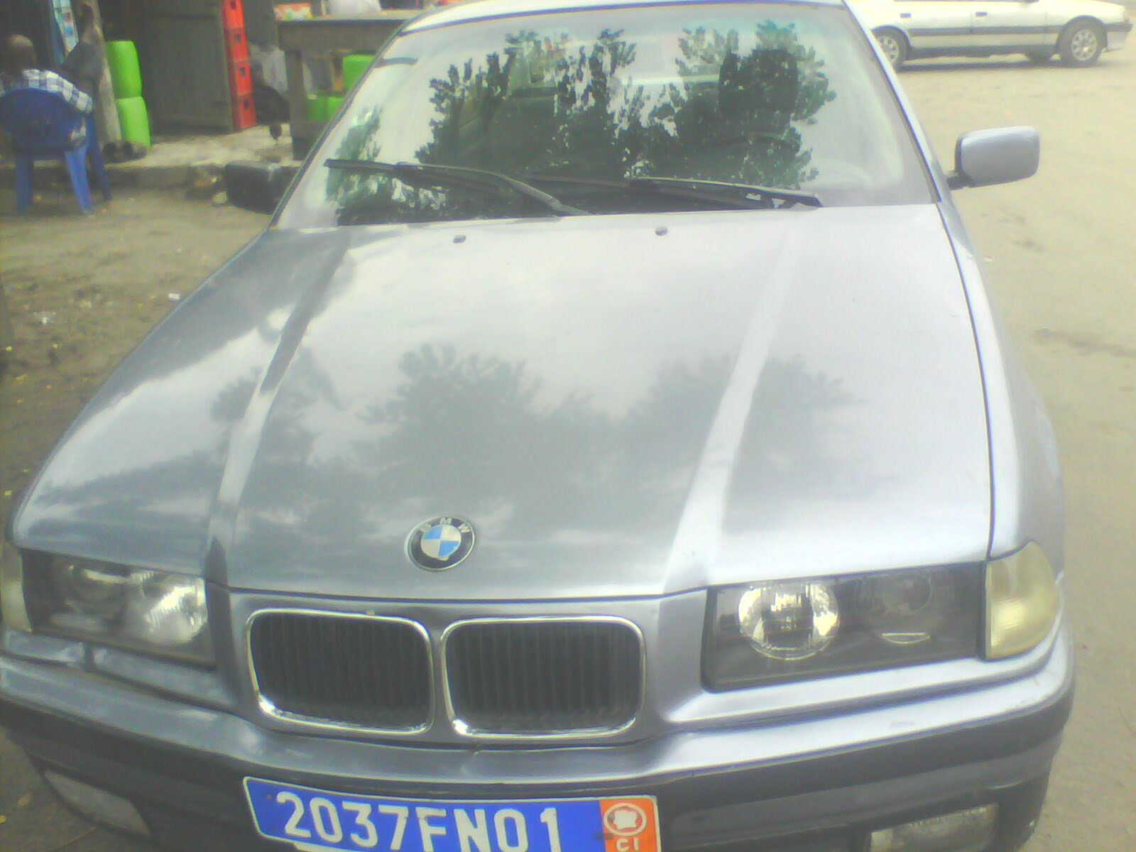 3_747601515.jpg