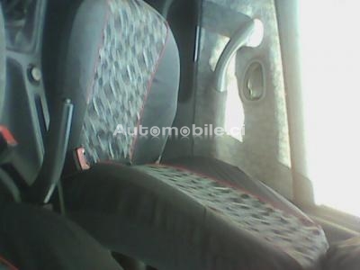 2_412972324.jpg