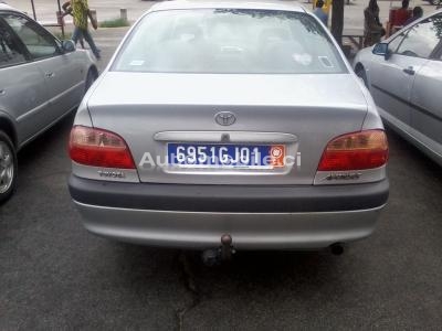 2_560084869.jpg