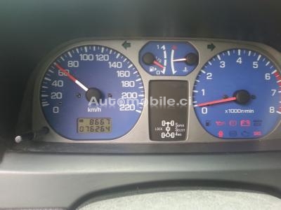 2_804618436.jpg