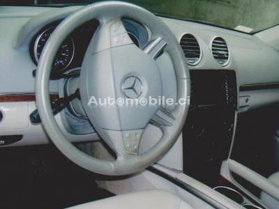 6_62371449.jpg