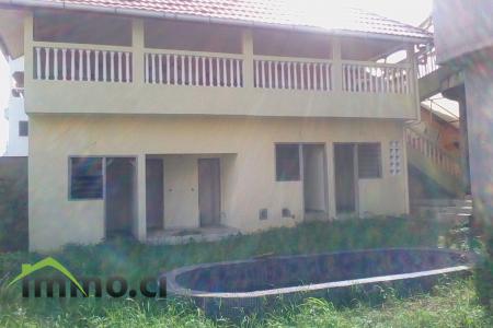 Villa duplex de 16 pièces