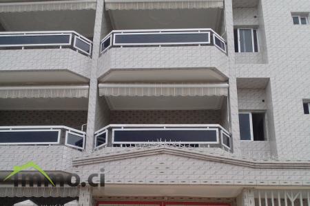 APPARTEMENT 3 PIECES SIS A RIVIERA BONOUMIN