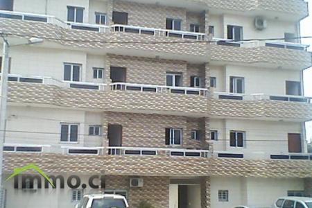 Appartement de 03 pièces en vente à Cocody Mermoz