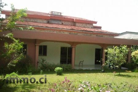 Deux immeuble jumelés de Rc + 3 et Rc+2