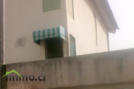 Appartement à Angré Extension