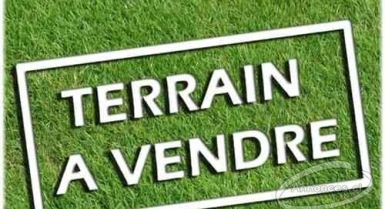 Terrain de 600m2 à vendre avec acd au plateaux