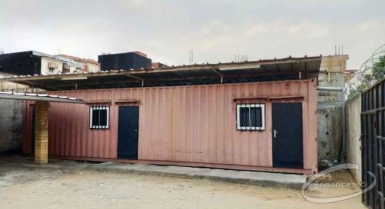 Container 40 pieds bien aménagé à vendre