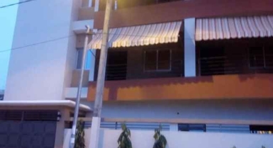 Penthouse de 4 pièces et studio en location à faya