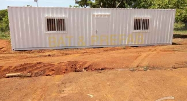 Préfabriqué et conteneur maritime aménagé