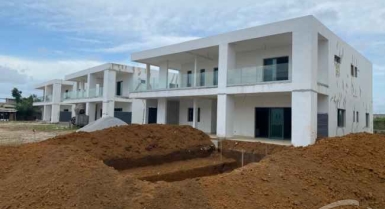 Villa duplex en vente à bingerville