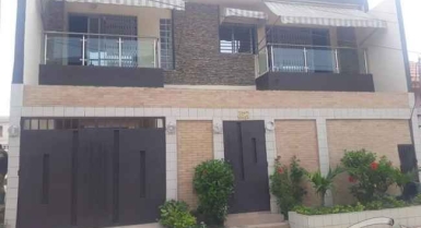 Villa duplex de 5 pièces à louer 