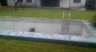 Villa basse de 5 pièces en vente à cocody cité des arts