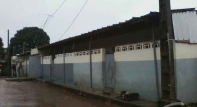 Cour de maisons a yopougon base cie