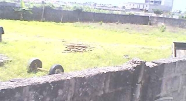 Terrain de 1900m² à la riviera