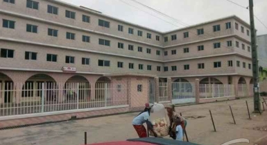 Immeuble r+3 abidjan dokui.