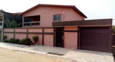 TrÈs belle villa duplex en vente a angre .