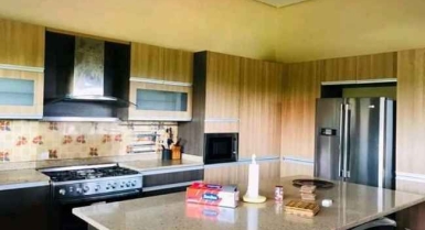 Location d'espace à songon