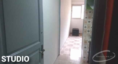 Vente de plusieurs baux  appartements studios a cocody ,vallon /12ime arrondissement