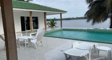 Chalet à assinie mafia