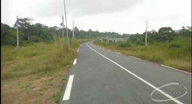 Terrain en vente à yamoussoukro vers la voie de l'aÉroport 