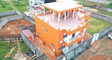 Maison de 9 pièces en vente