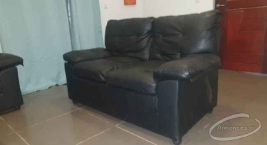 Fauteuil cuir original en vente