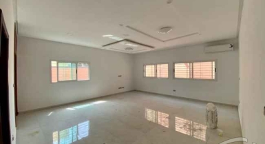 Villa de 4 pièces haut standing en location à la riviera abatta "cité belle rive"