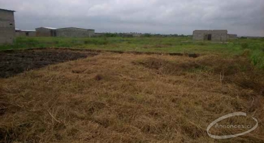 Terrain 400m2