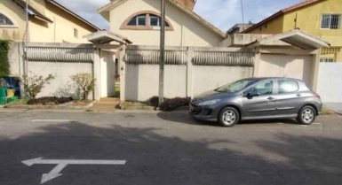 Duplex de 6 pièces en location à cocody angré 8ième tranche cité arcade 1