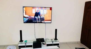 Beau studio meublé disponible à cocody