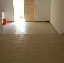 Villa duplex de 06pièces dans cité sécurisé 700000