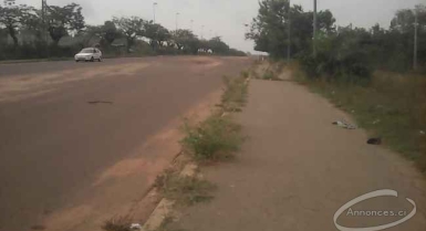 Terrain en vente à la cité des cadres de yamoussoukro