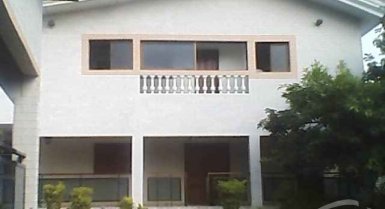 Grand duplex à louer à angré