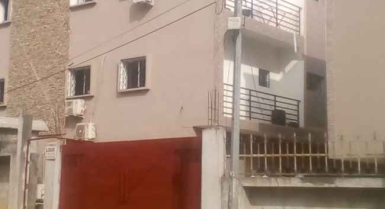 02 piéces à louer aux deux plateaux adjin