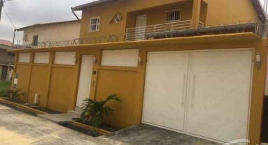 Villa duplex de 05 pieces en vente