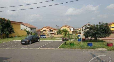 Duplex de 8 pièces inachevé en vente à angré 8 ème tranche