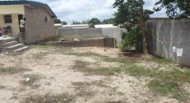  vend villa 4 pieces a agboville sur 1500 m² avec acd