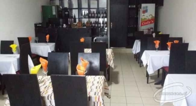 Joli restaurant à la riviera bonounin à vendre
