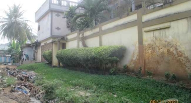 Location duplex de 9 pièces à academie diop yopougon