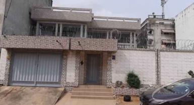 Duplex + 2 indépendantes à bonoumin