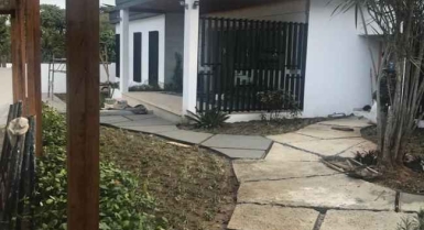 Villa basse à louer cocody danga - 4 pièces