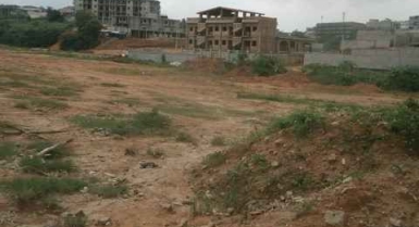  terrain en vente a abatta 