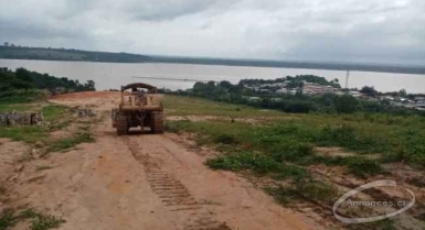 Terrain en vente - bingerville,village adjin - lot de 400m²