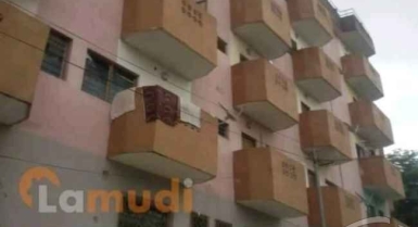 Vente d,un immeuble r+4 au 2 plateau les perles