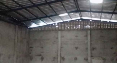 Entrepôt de 800 m2 en location à yopougon- zone industrielle