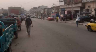 Terrain commercial pour bail en constructions aux 2 plateaux carrefour marché