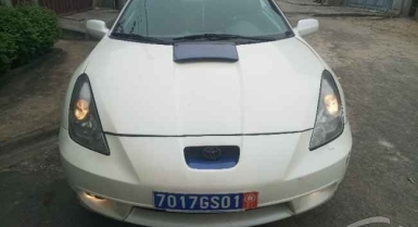 Toyota celica auto année 2000