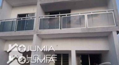 Vente des duplex de 6 pièces à angré nouveau chu